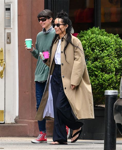 ZOE KRAVITZ Out for Coffee with a Friend in New York 04/24/2023 – HawtCelebs