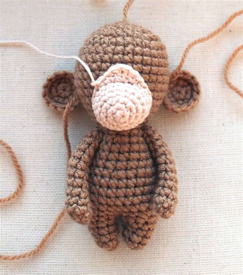 Free tiny monkey crochet pattern - Amigurumi Today | Crochet monkey ...