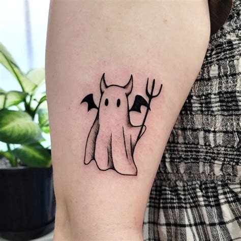 20 Ghost Tattoo Ideas: From Funny To Spooky