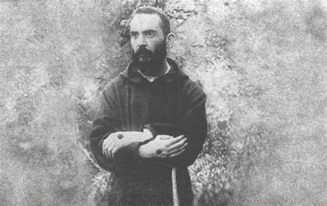 Padre Pio stigmata | Phenomenon | The Mysterious & Unexplained