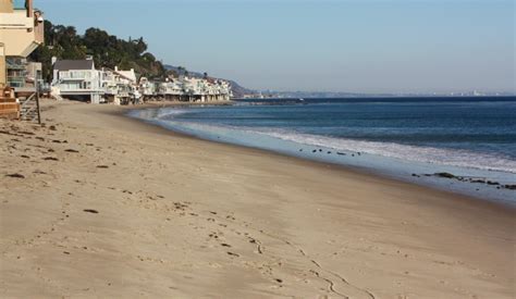 Escondido Beach in Malibu, CA - California Beaches