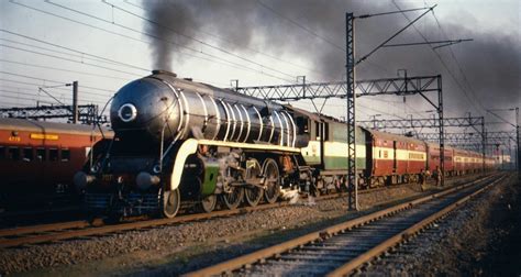 India Railways - Howrah, 1968 - Class WP 4-6-2 steam locom… | Flickr