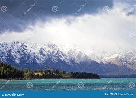 The Remarkables Mountain Range, New Zealand Stock Image - Image of horizontal, idyllic: 61202529