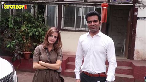 Sussanne Khan with IAS officer Abhishek Singh at Bandra Police station doing recce for ...