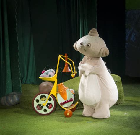 Makka Pakka on Stage during in the Night Garden Show Editorial ...