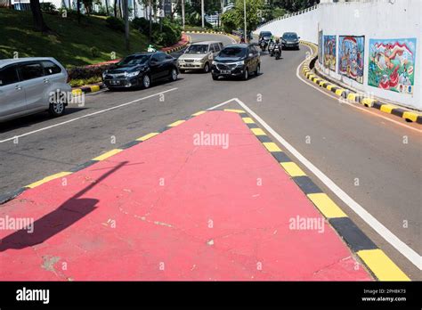 Street art, Jakarta Stock Photo - Alamy