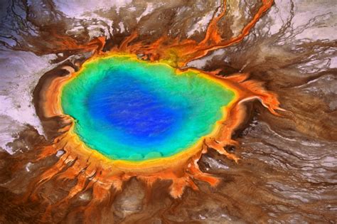 Grand Prismatic Spring, Yellowstone National Park, Wyoming, USA - Art Wolfe