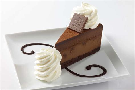 Cheesecake Factory Gluten-Free Menu Guide 2023 - Eating Works