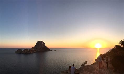 Ibiza-Sunset-Es-Vedra