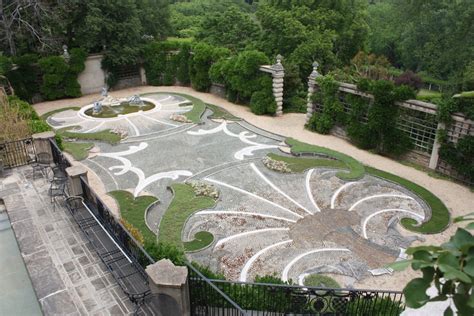 Dumbarton Oaks gardens - Take New York Tours