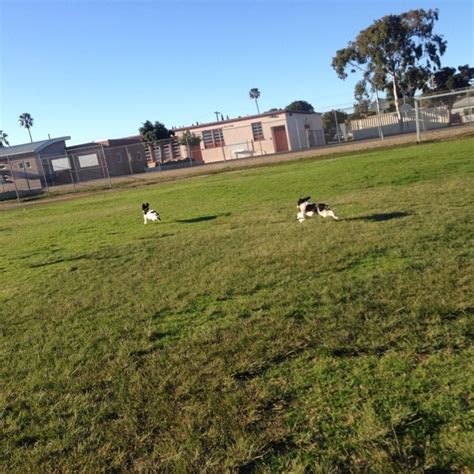 Crown Point Elementary School - Elementary School in Pacific Beach