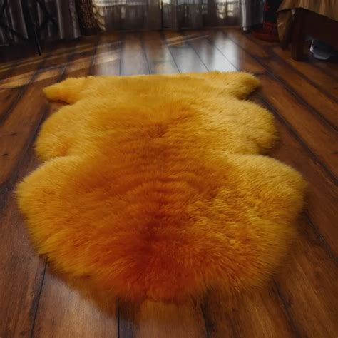 sheepskin rug-005 - wool-fabric