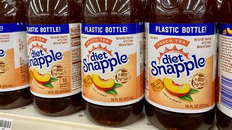 Discontinued Snapple Flavors You'll Never Drink Again