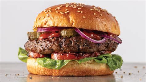 Classic American Burger with Quick Pickles – Omaha Steaks