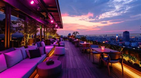 The BEST Rooftop Party venues for rent near me | Giggster