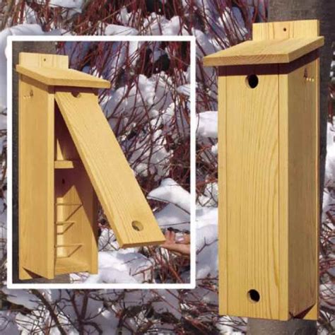 Chickadee Birdhouse and Roost Woodworking Plan. - WoodworkersWorkshop