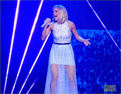 Carrie Underwood Gives Stunning Final Performance on 'American Idol ...