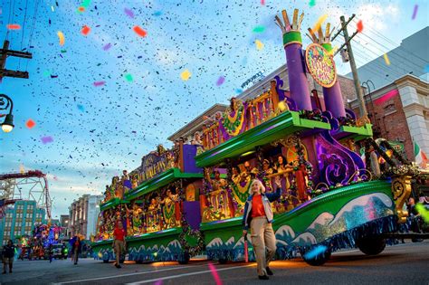 Five reasons to attend Mardi Gras at Universal Orlando