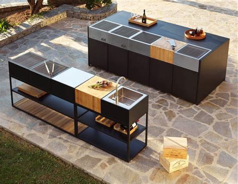 Modern Luxury Custom Outdoor Kitchen Island