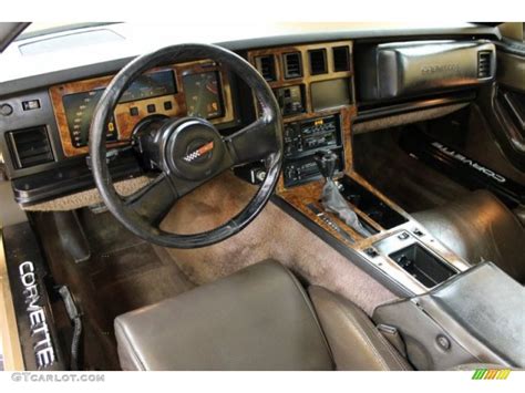 Bronze Interior 1984 Chevrolet Corvette Coupe Photo #51773776 | GTCarLot.com