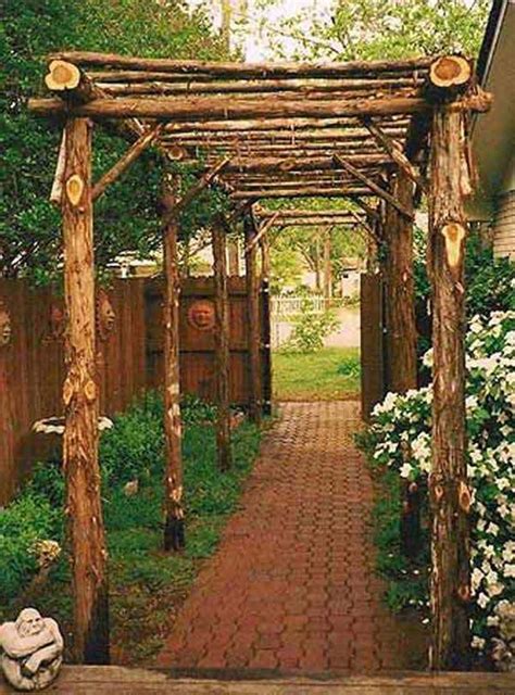 25 Beautiful Backyard Pergola Designs