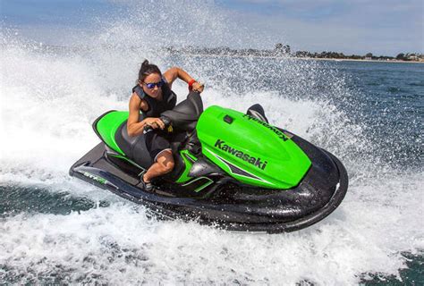 2015 Kawasaki Jet Ski STX-15F Review - Personal Watercraft