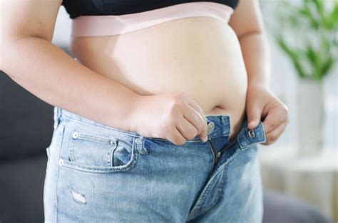 Bloated Belly: Causes and Tips for Reducing Abdominal Bloating - Living Healthy