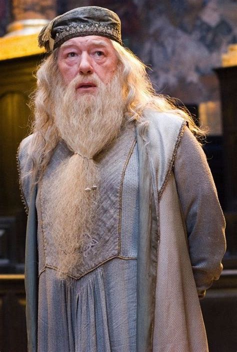 Why do I still think of him as the 'fake' Albus Dumbledore? | HP ...