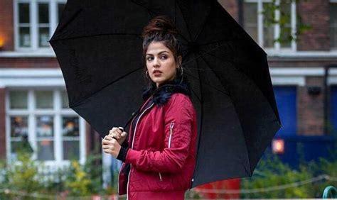 Rhea Chakraborty Wiki, Biography, Age, Movies, Family, Images - wikimylinks