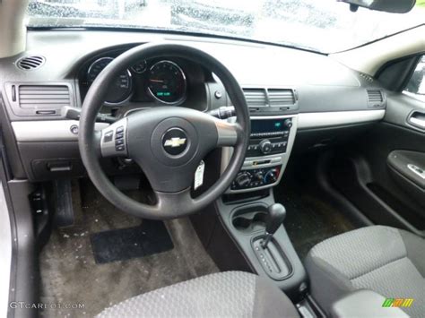 Gray Interior 2007 Chevrolet Cobalt LT Coupe Photo #77763658 | GTCarLot.com