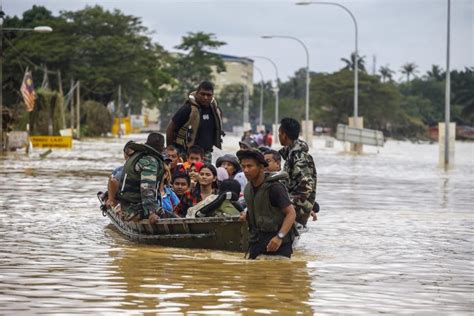 Floods in Malaysia - Stay Safe People! | GetDoc Says