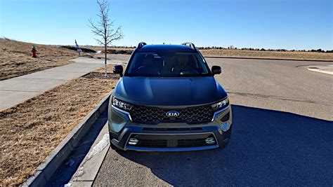 Review: 2021 Kia Sorento Hybrid leaves compacts behind