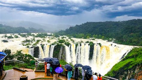 15 Best Waterfalls in India: Natural Hidden Gems of India - Trip Tradition