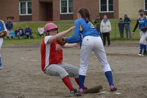 Whitefield softball advances to SVAC finals - The Lincoln County News