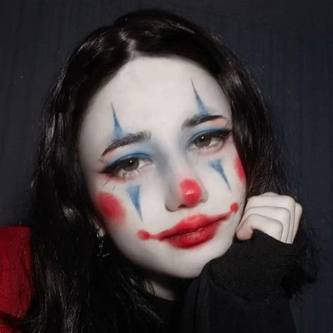 Girl Clown Makeup, Jester Makeup, Clown Halloween Costumes, Eye Makeup ...