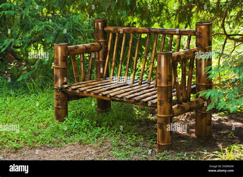 Bamboo bench hi-res stock photography and images - Alamy