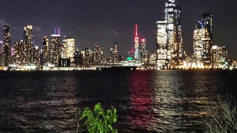 NYC : New York City Skyline View - Weehawken Waterfront Park - a Walking Tour - YouTube