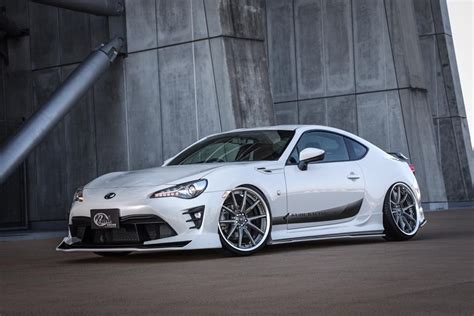 Kuhl Racing nos deleita con un tercer Toyota GT86 al más puro estilo ‘Fast & Furious’