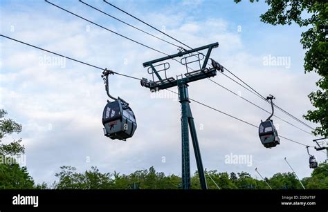 Loon Mountain Resort Gondola Stock Photo - Alamy