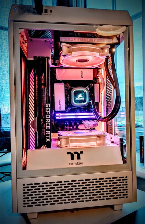 Thermaltake Tower 100 Snow. i7 11th Gen. RTX Strix 3080 : r/mffpc