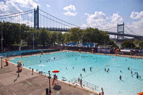 Astoria Pool, la plus grande piscine de New York - ©New York