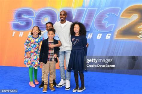 Mo Farah Family Photos and Premium High Res Pictures - Getty Images