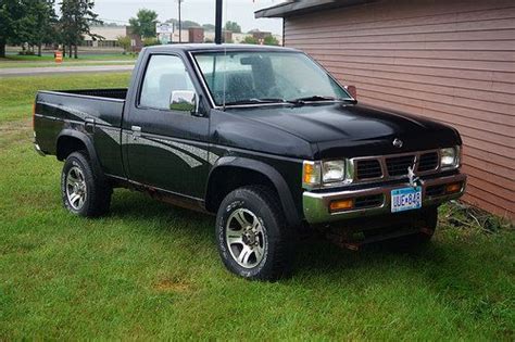 1997 Nissan Hardbody Pick-Up - Greg Gjerdingen | Nissan hardbody, Nissan, Nissan trucks