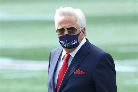 New details shed light on the Robert Kraft-Vladimir Putin Super Bowl ring controversy