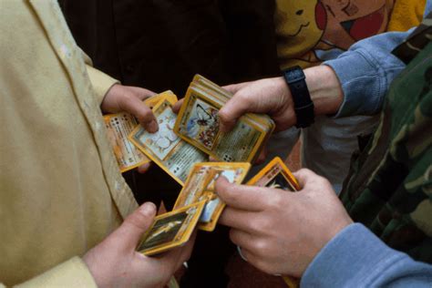 Pokemon Trading Cards Guide: How to Successfully Trade Like a Pro - Pok ...