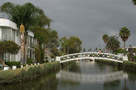 venice-beach-canals-1