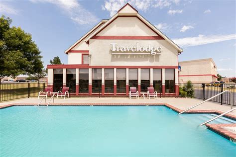 Travelodge Inn & Suites by Wyndham Norman | Norman, OK Hotels