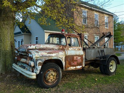 Rusty Old 1959 Chevrolet Viking 60 Tow Truck | Near Mt. Carm… | Flickr