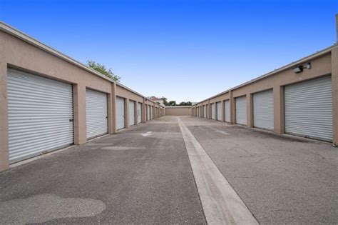 Boca Raton, FL, Self-Storage Units Near 1200 Holland Dr | Public Storage®