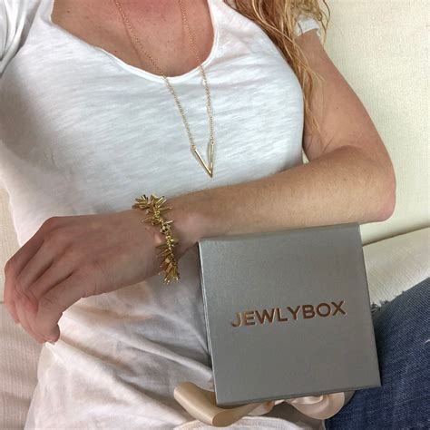 JewlyBox Review - Jewelry Subscription Box | Jewelry subscription box, Jewelry subscription, Jewelry